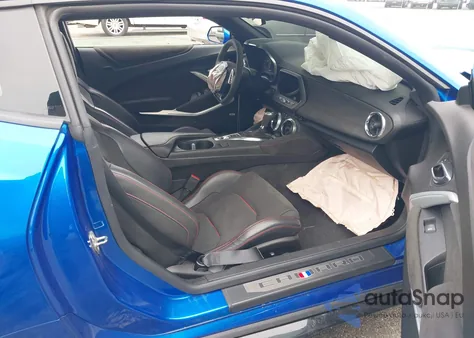 2018 Chevrolet Camaro Zl1 z USA, uszkodzony, nr VIN 1G1FK1R6XJ0174900